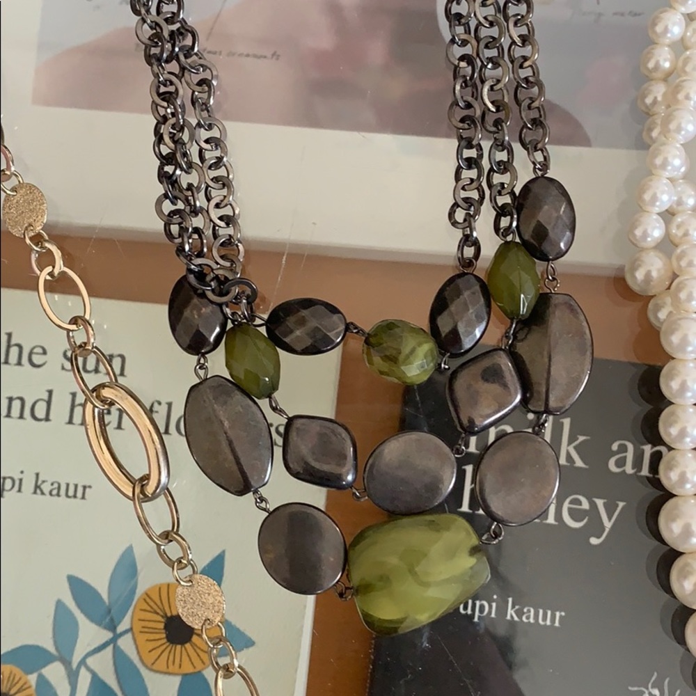 Necklace bundle! - Picture 2 of 4